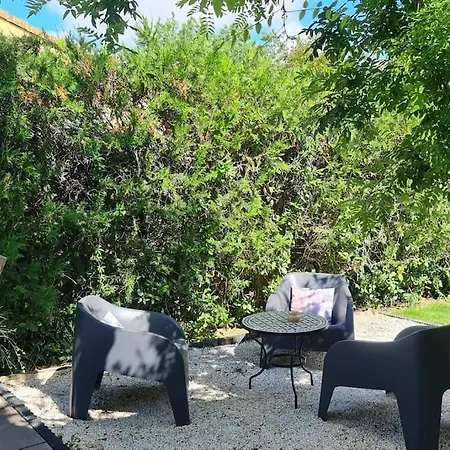 Magnifique Avec Piscine, Proche Des Plages * Cournonterral